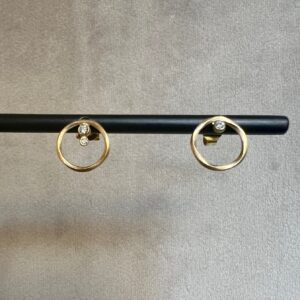 14 kt. guld øreringe med diamanter